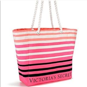 *Host Pick* NWT Victoria's Secret tote bag